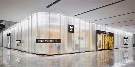 louis vuitton stores in bahrain.